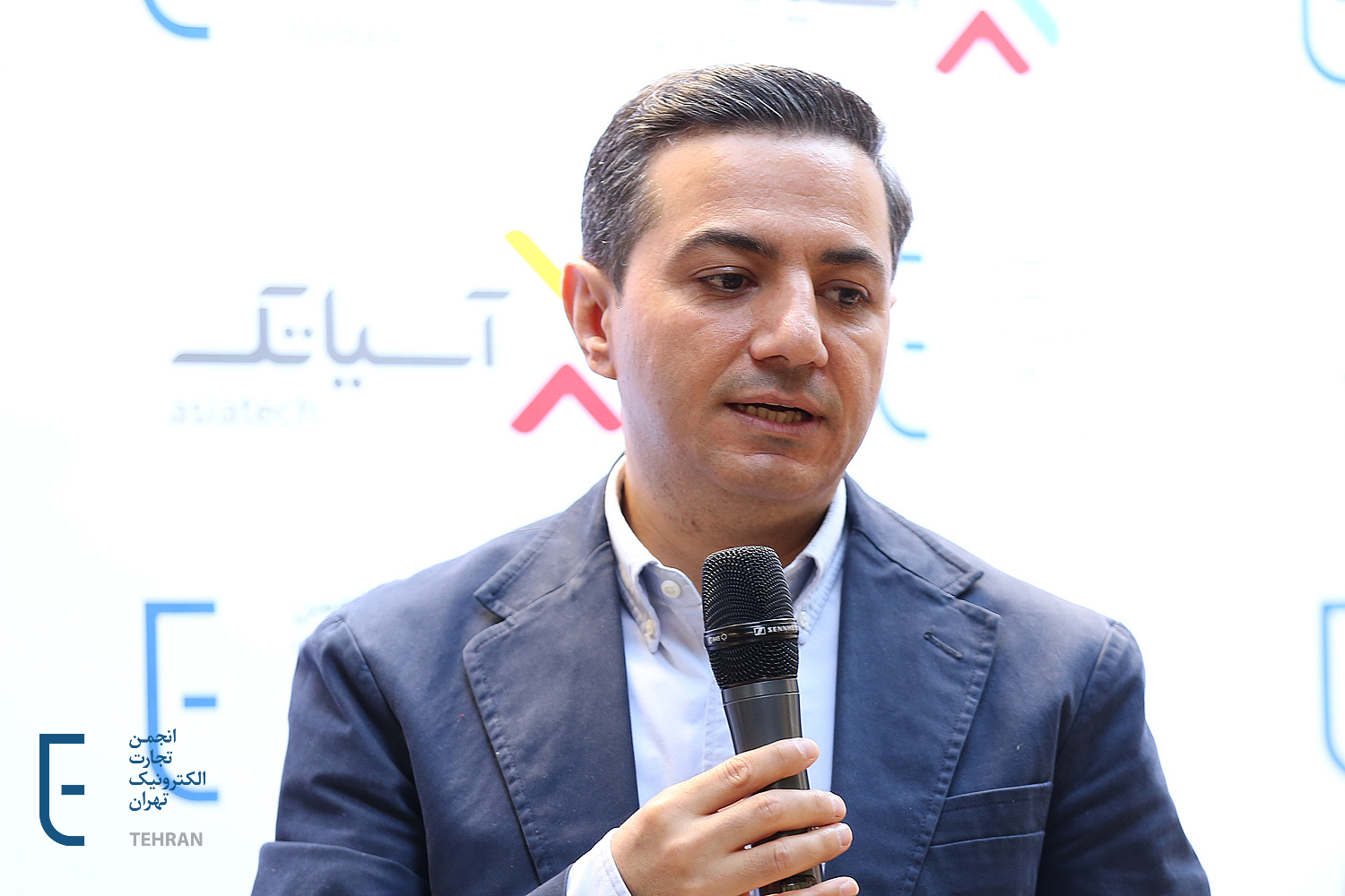 سومین صبحانه انجمن تجارت الکترونیک تهران با موضوع «چالش‌های ورود به بازارهای مالی برای استارتاپ‌ها» - تصویر 12