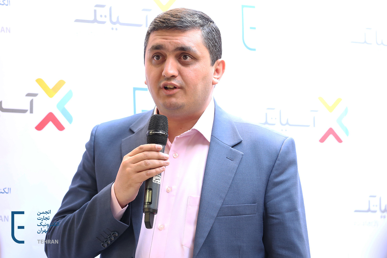 سومین صبحانه انجمن تجارت الکترونیک تهران با موضوع «چالش‌های ورود به بازارهای مالی برای استارتاپ‌ها» - تصویر 7