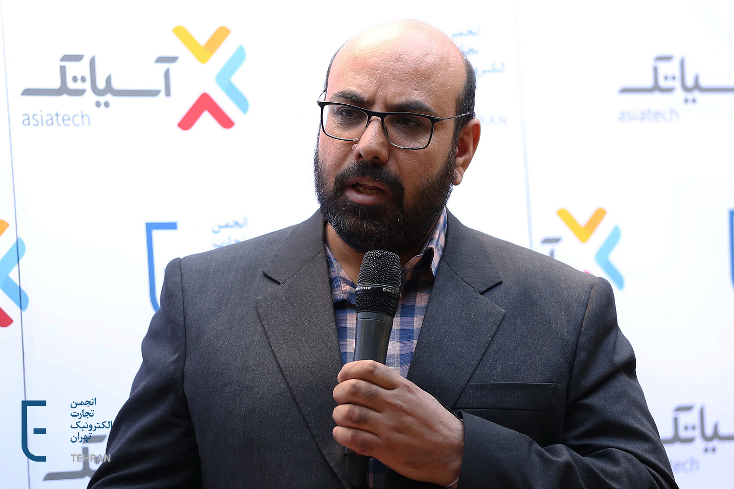سومین صبحانه انجمن تجارت الکترونیک تهران با موضوع «چالش‌های ورود به بازارهای مالی برای استارتاپ‌ها» - تصویر 3