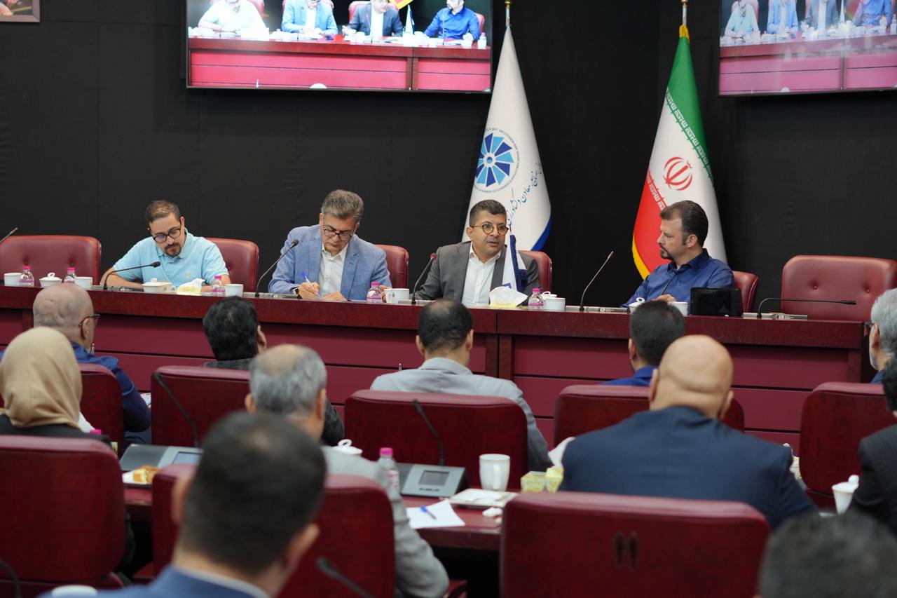 نشست انجمن تجارت الکترونیک تهران، با موضوع «فصل مشترک» - تصویر 13